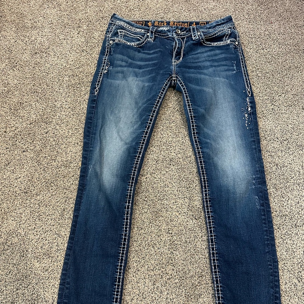 Size 32 Rock Revival “May” skinny jeans!!